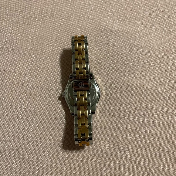 TITAN WATCH - Picture 3 of 3